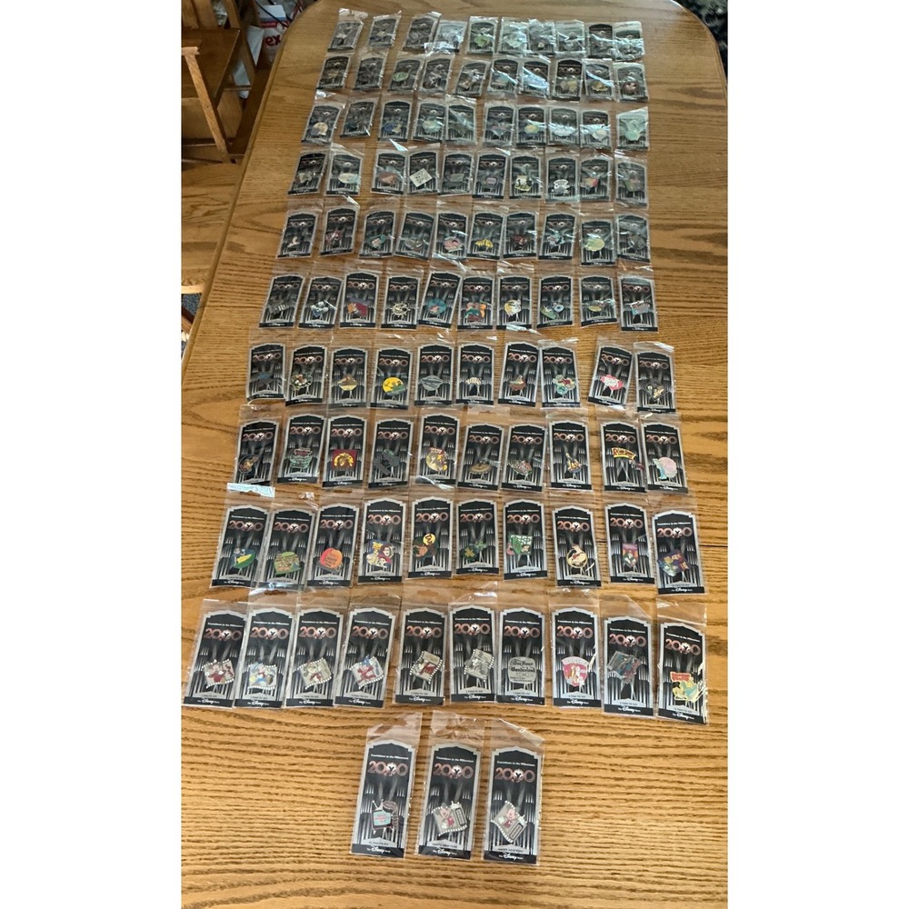 Disney Store Countdown to the Millennium Pin Lot 102 & error pin Sealed